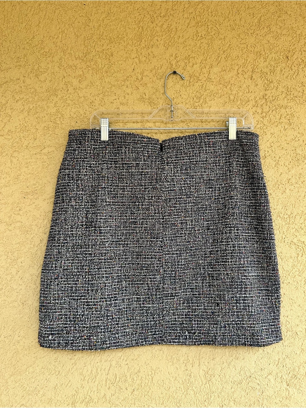 Lovers + Friends Cherie Tweed Pearl Button Grey Skirt - Picture 6 of 6